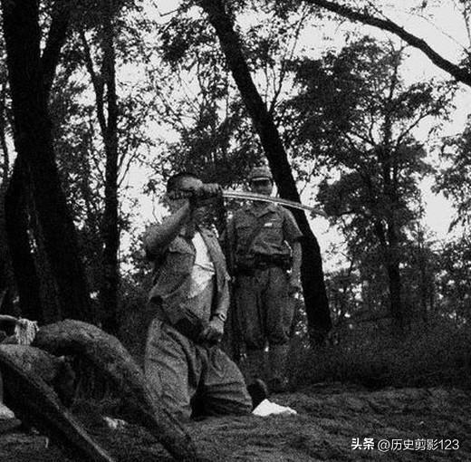 日本武士切腹自尽图片,传统荣誉与生命的终结瞬间