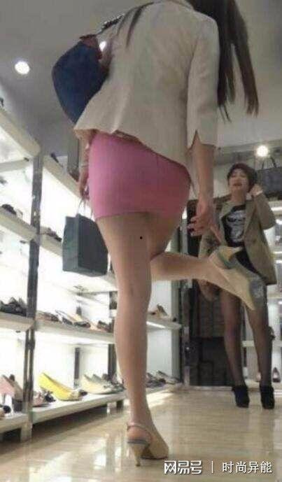 丝袜勒进我的屁股,一场视觉与触觉的盛宴
