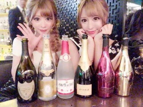 日本陪酒小妹,陪酒小妹的生存现状与挑战