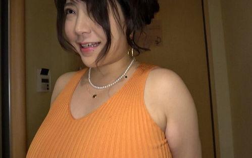 视频  巨乳,揭秘女性胸部美学与生理奥秘